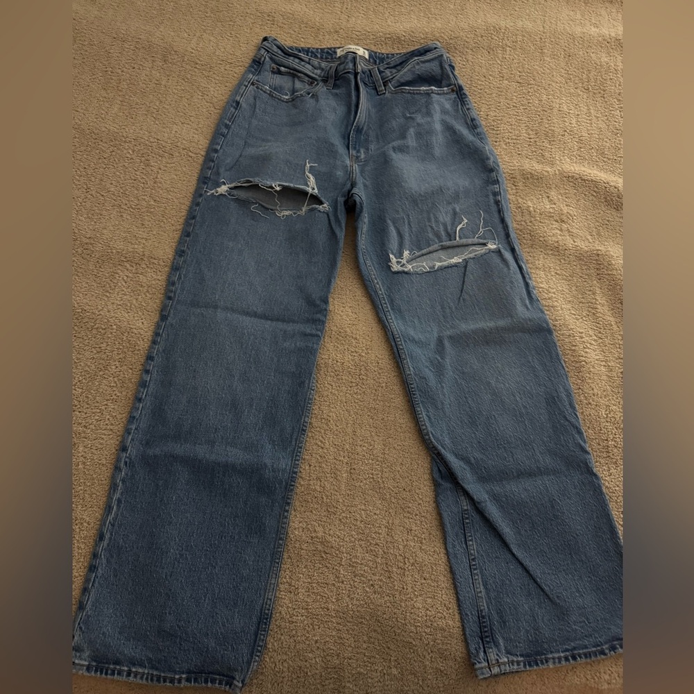 Abercrombie 90s Relaxed Jean High Rise Curve Love 30 Regular